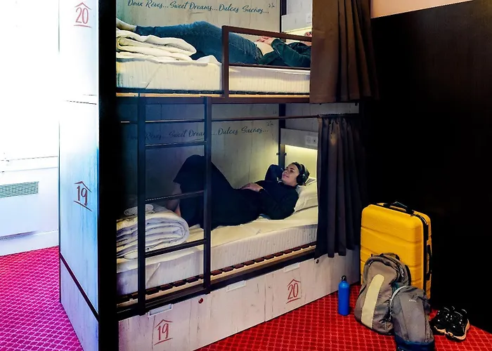 ホステル Rosalita ルルド